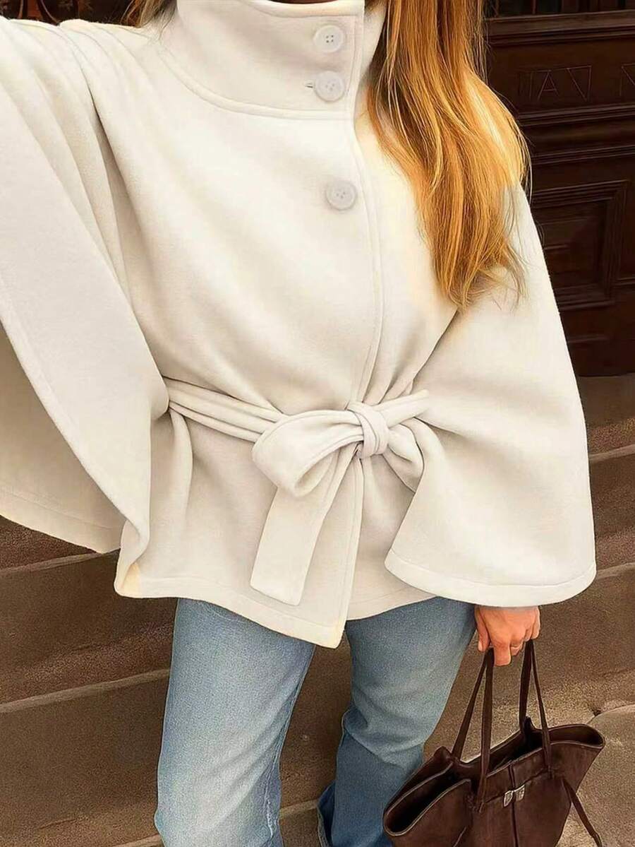 Capa Elegante de Lana con Cinturón