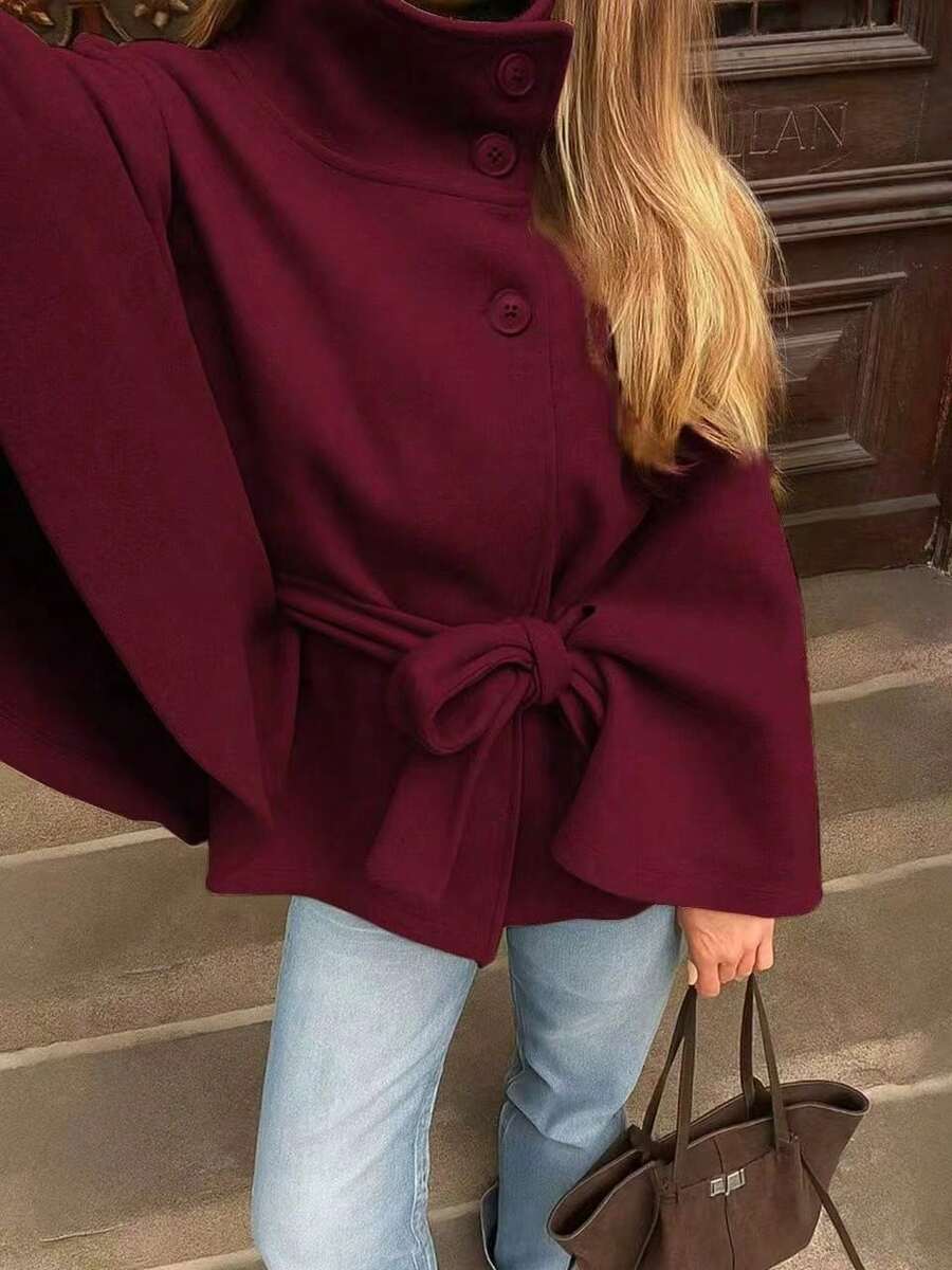 Capa Elegante de Lana con Cinturón