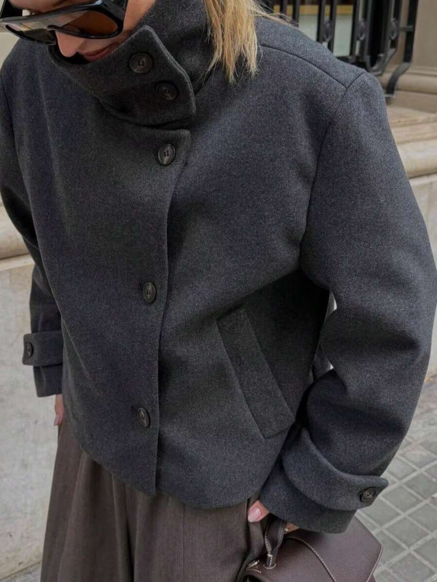 Abrigo de Lana con Cuello Alto