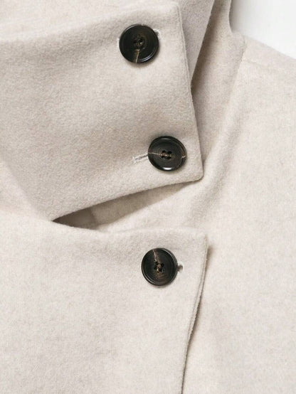 Abrigo de Lana con Cuello Alto