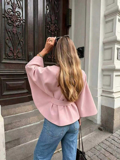 Capa Elegante de Lana con Cinturón