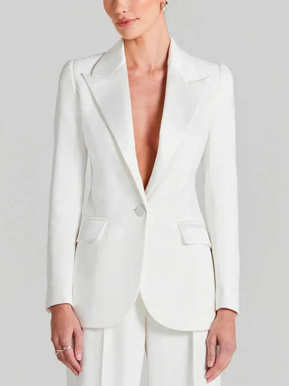 Blazer Blanco con Cuello Plisado