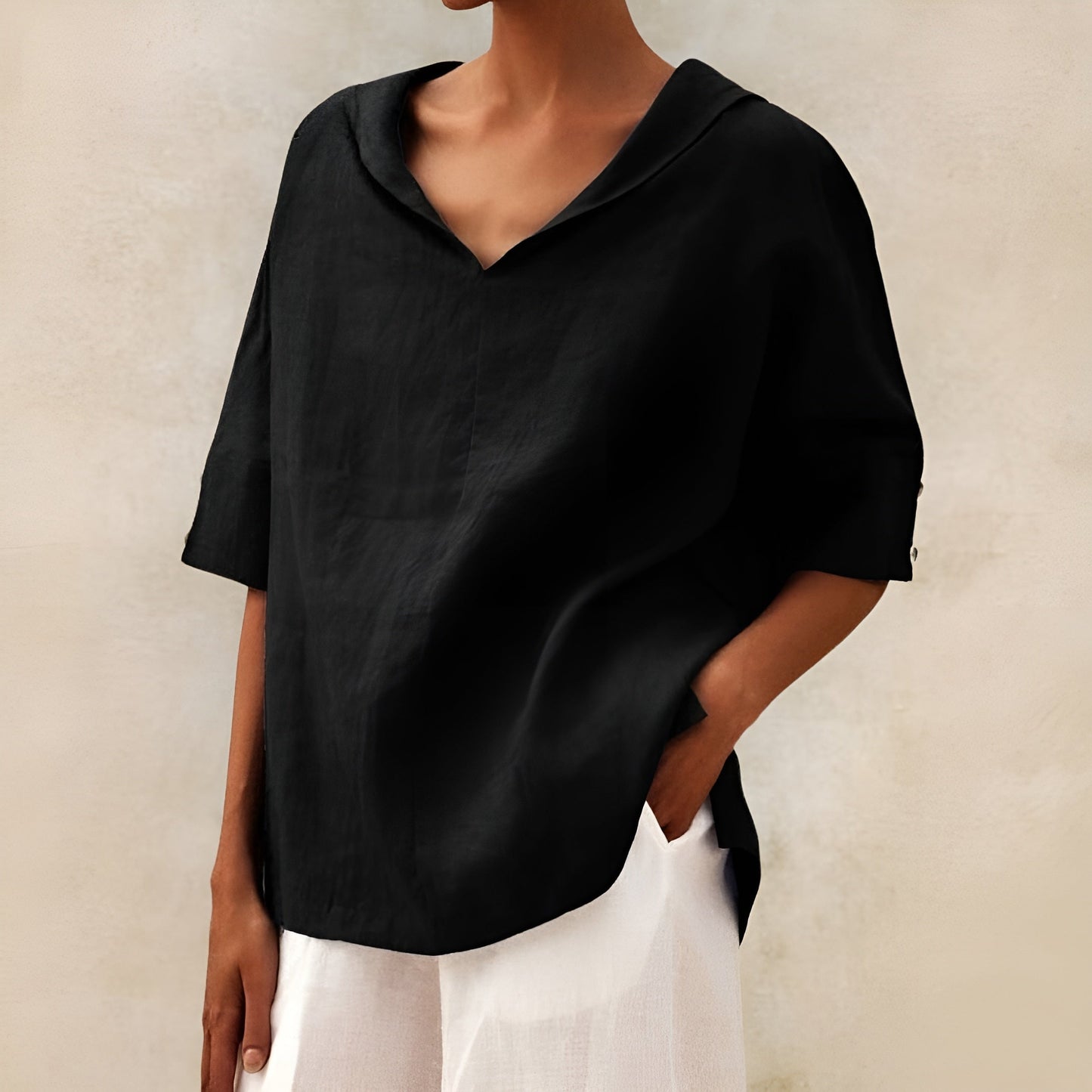 Lucía | Blusa Blanca de Corte Fluido