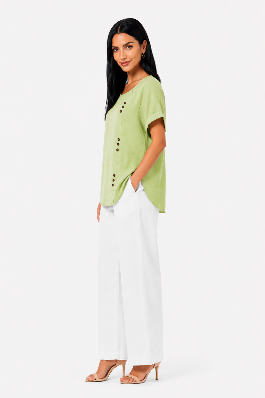 Camisa cómoda y elegante Vera Serrat en color neutro, con diseño sencillo y detalles suaves.