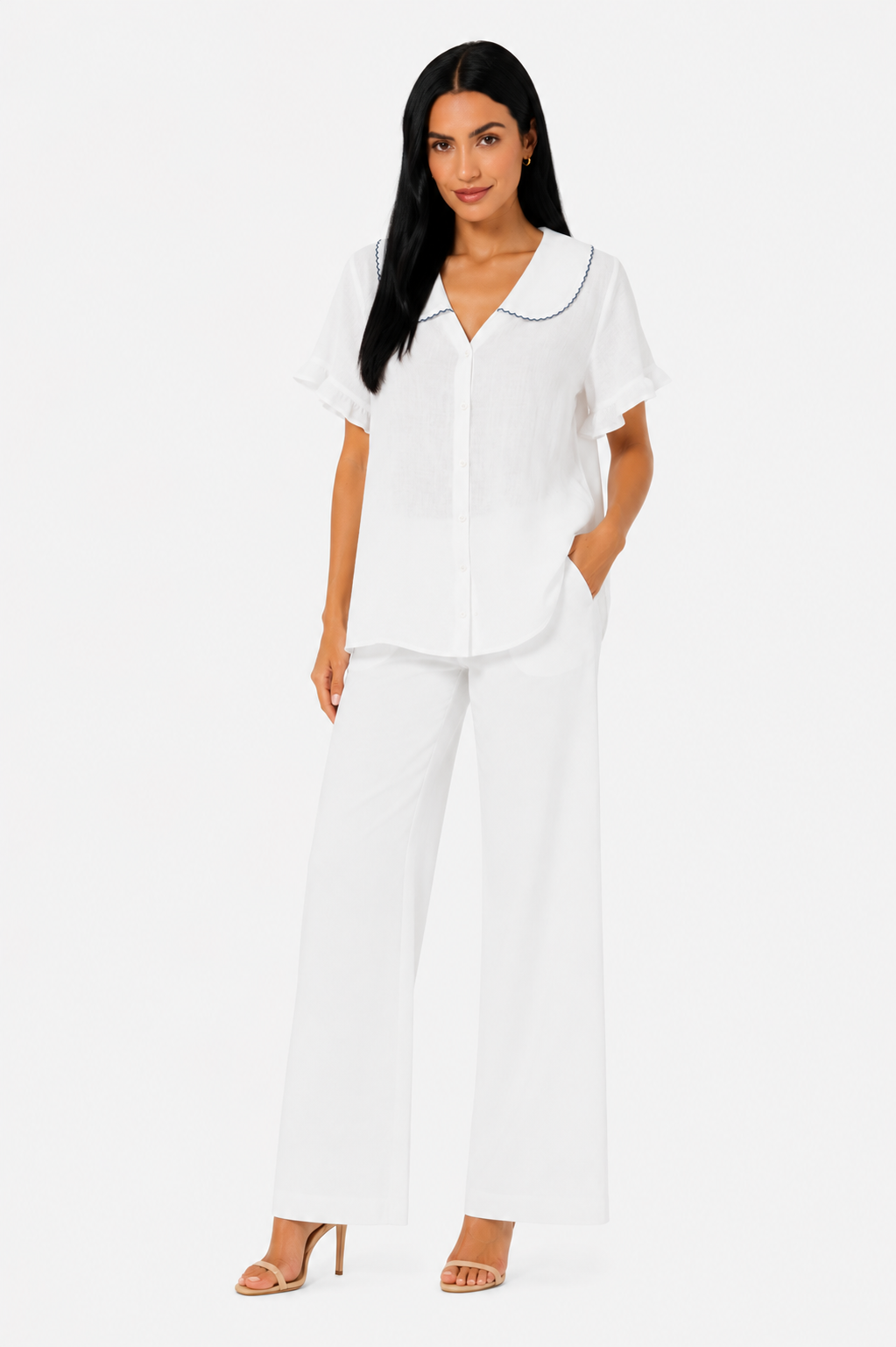 Blusa ligera Adela de estilo romántico de Vera Serrat, con detalles delicados y tejido suave, en color blanco.