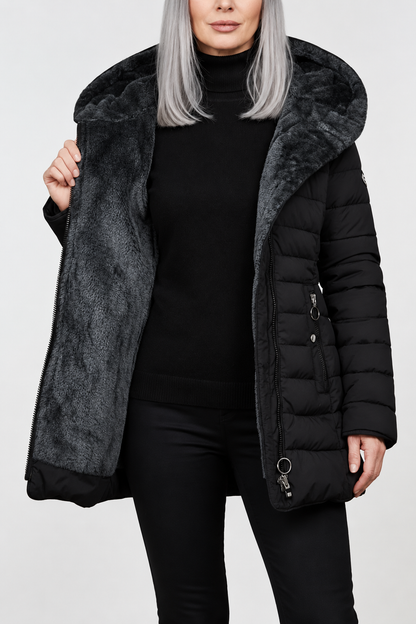 Alicia | Abrigo Slim Fit con Capucha de Pelo