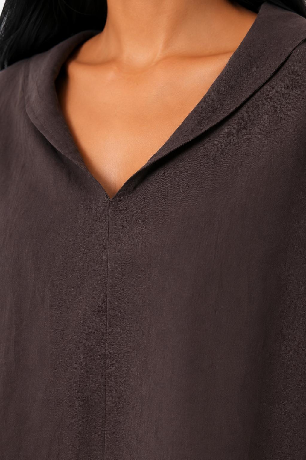 Blusa blanca de corte fluido de la marca Vera Serrat, con diseño elegante y tejido ligero, en color blanco.