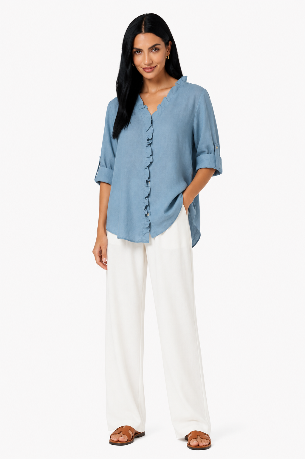 Camisa de algodón y lino con volantes de la marca Vera Serrat, en color blanco, con detalles femeninos y estilo casual elegante.