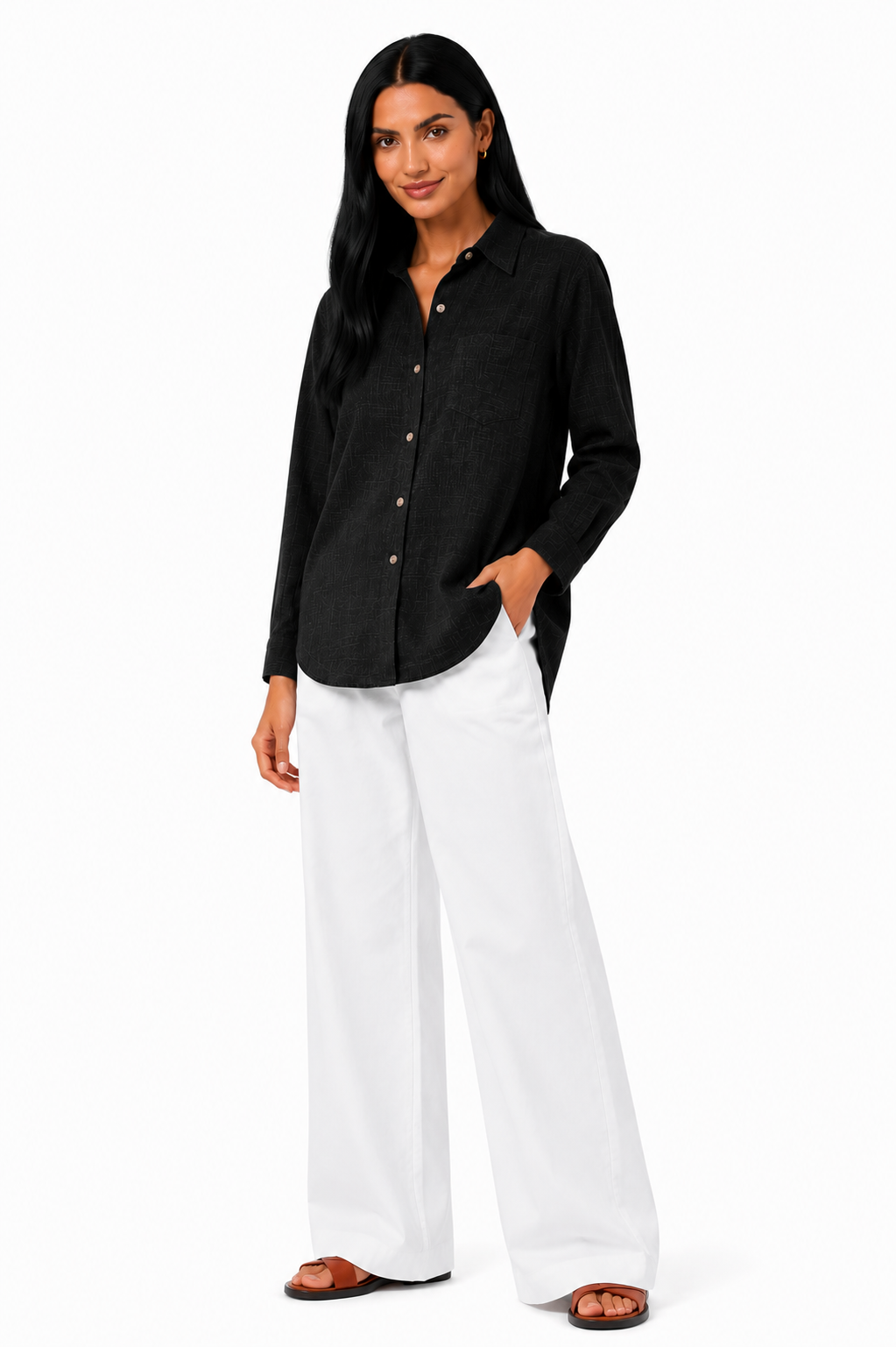 Blusa de lino premium Eva de Vera Serrat, con diseño elegante y detalles suaves en tela de lino natural.