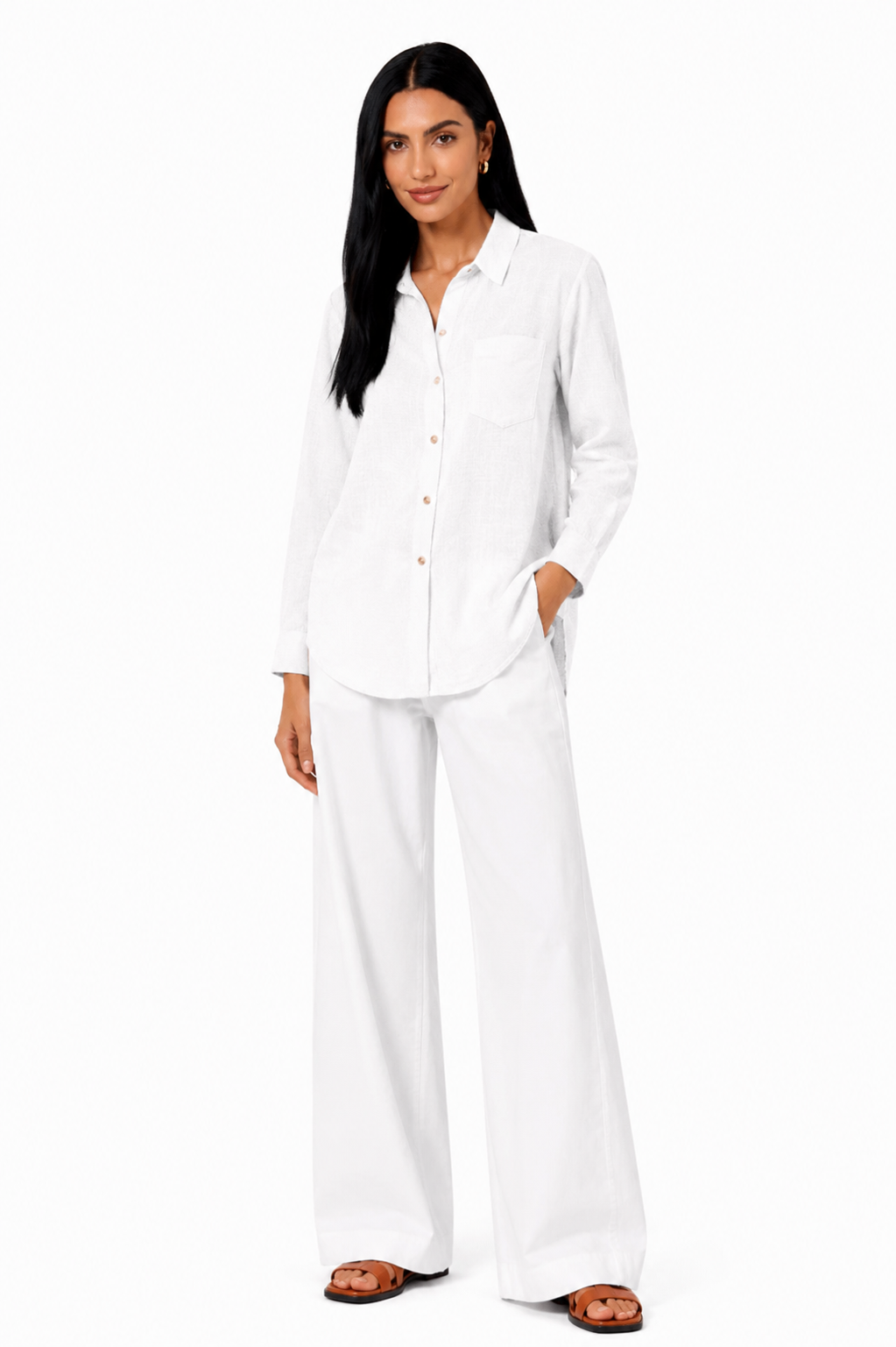 Blusa de lino premium Eva de Vera Serrat, de color blanco, con diseño elegante y detalles suaves en la tela.