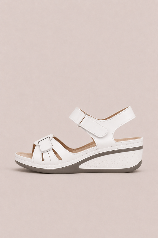 Sandalias ergonómicas de confort Vera Serrat con plantilla acolchada y suela antideslizante, ideales para uso diario.