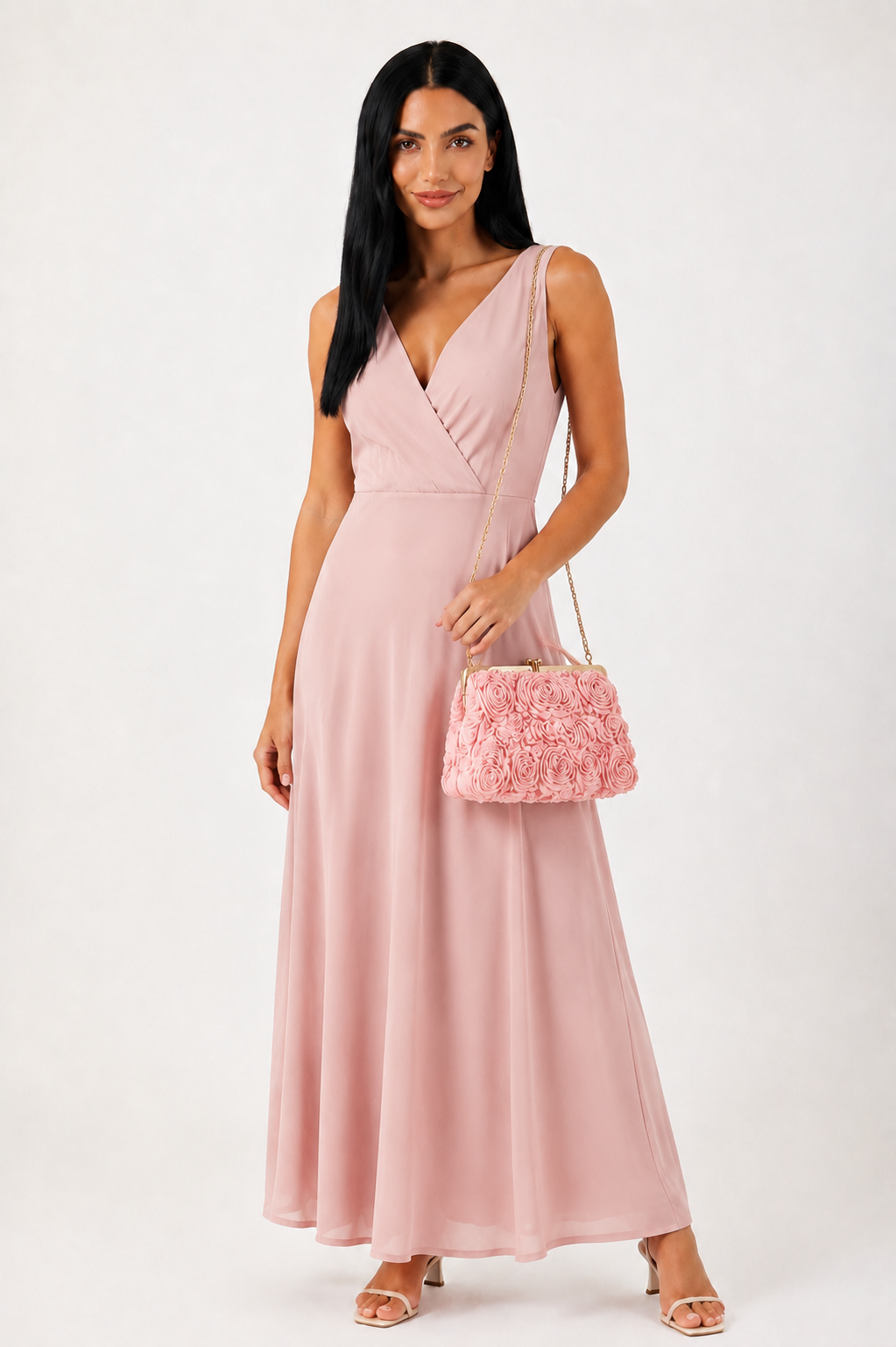 Bolso de mano elegante Flora de Vera Serrat, diseño sofisticado con detalles en cuero y acabado de alta calidad.