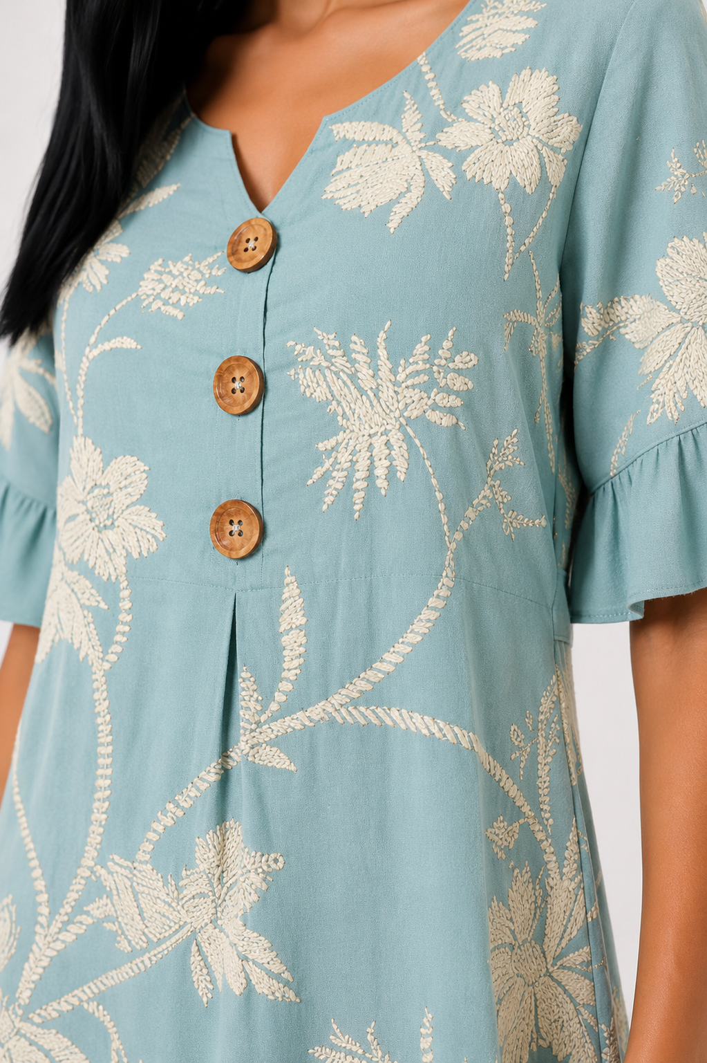 Vestido Serena de Vera Serrat, vestido femenino con diseño elegante y detalles en la parte superior, en tonos suaves.