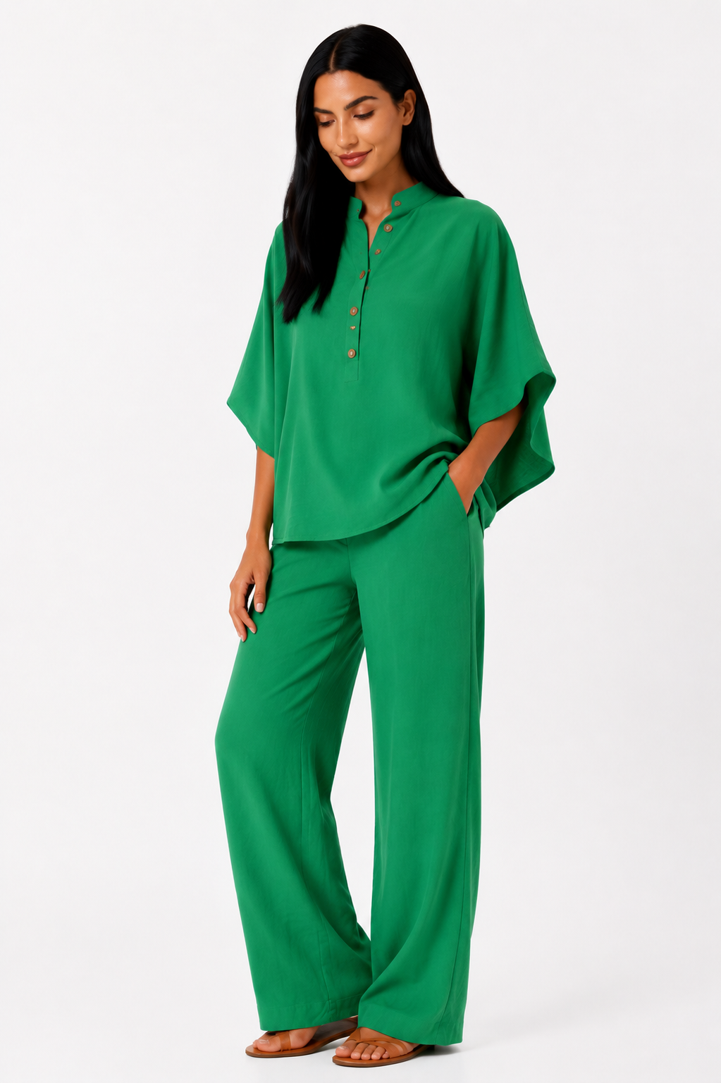 Conjunto de lino fluido Maribel de Vera Serrat, blusa y pantalón ancho en tejido ligero y elegante.