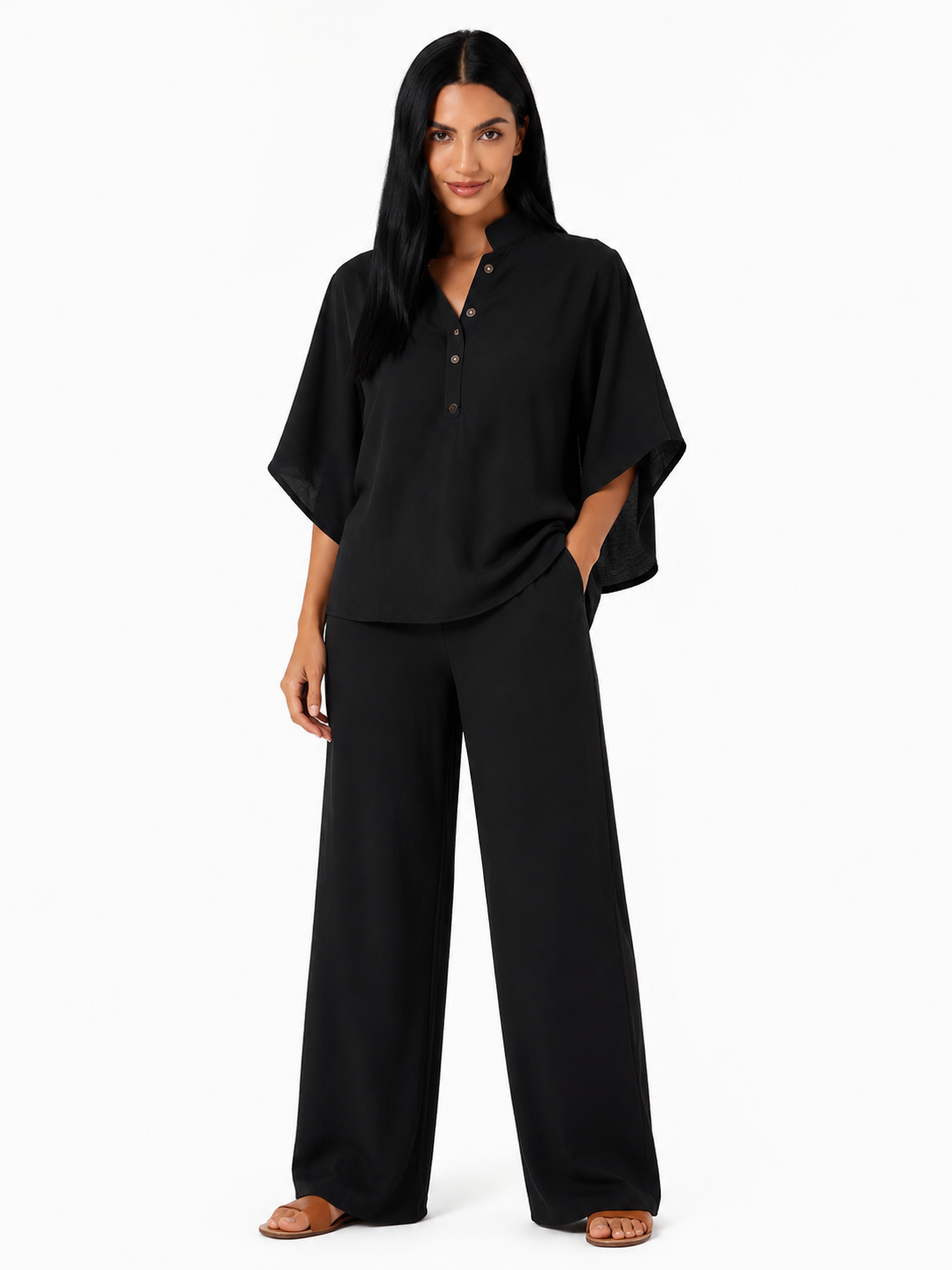 Conjunto de lino fluido Maribel de Vera Serrat, blusa y pantalón ancho en color claro y estilo cómodo para verano.
