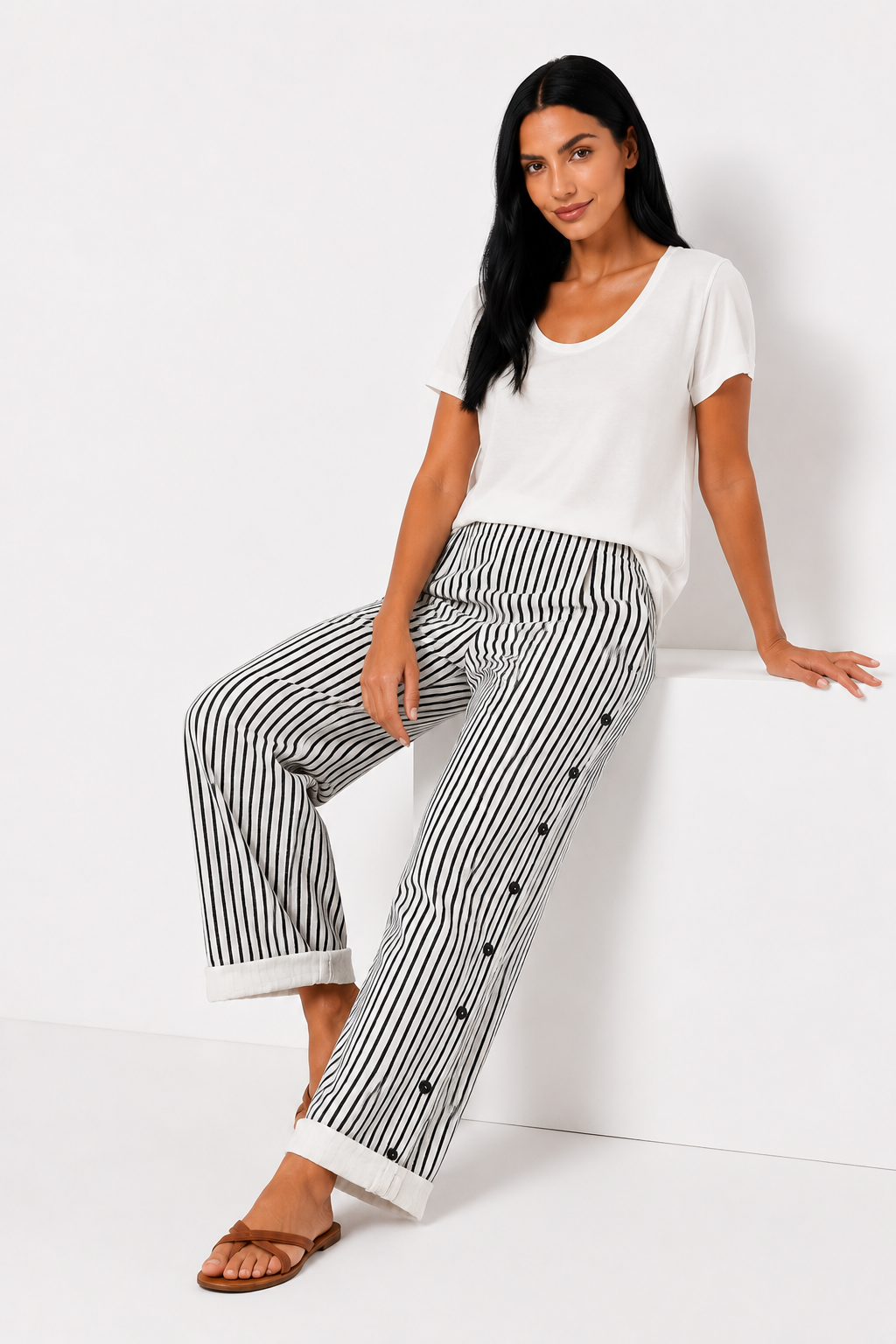 Pantalón de confort Talia de Vera Serrat, en color gris, con diseño cómodo y casual, ideal para uso diario.