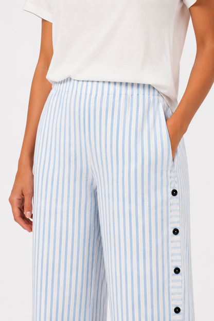 Pantalón confort Talia de Vera Serrat, en color neutro, con diseño cómodo y moderno para uso diario.