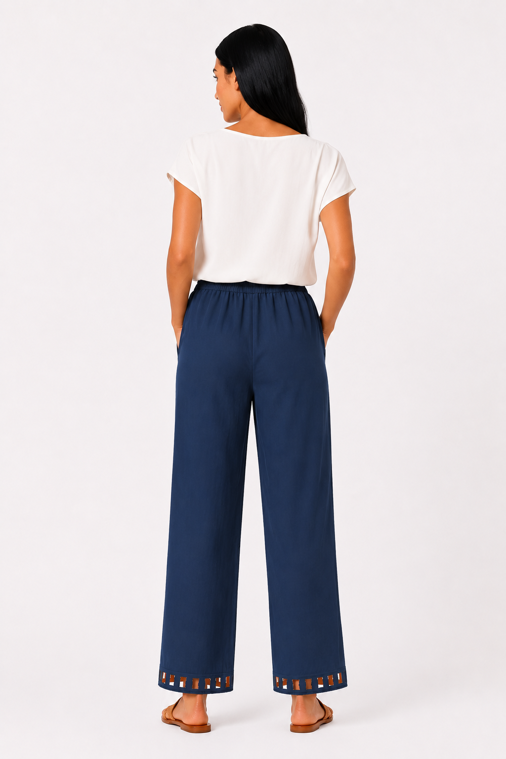 Pantalón de mujer de lino chic de la marca Vera Serrat, con diseño elegante y corte cómodo.