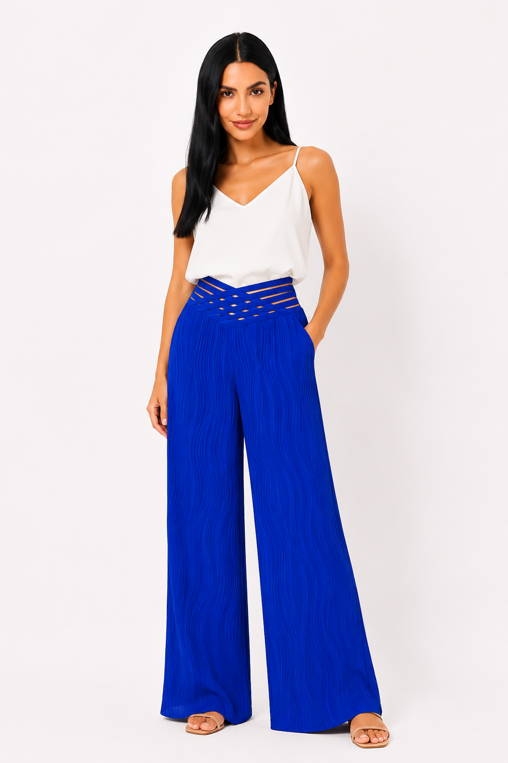 Pantalón de cintura alta Emma de Vera Serrat, en color negro, con detalle de cinturilla y ajuste en la cintura.