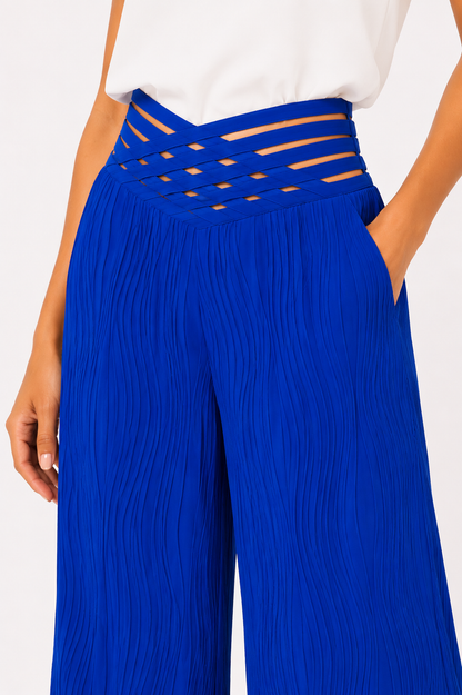 Pantalón de cintura alta Emma de Vera Serrat, en color negro, con diseño ajustado y tela de alta calidad, visible en la imagen.
