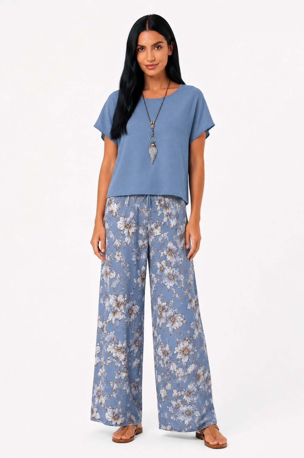 Conjunto floral de dos piezas Vera Serrat, blusa y pantalón de pierna ancha, estilo elegante y cómodo para mujer.
