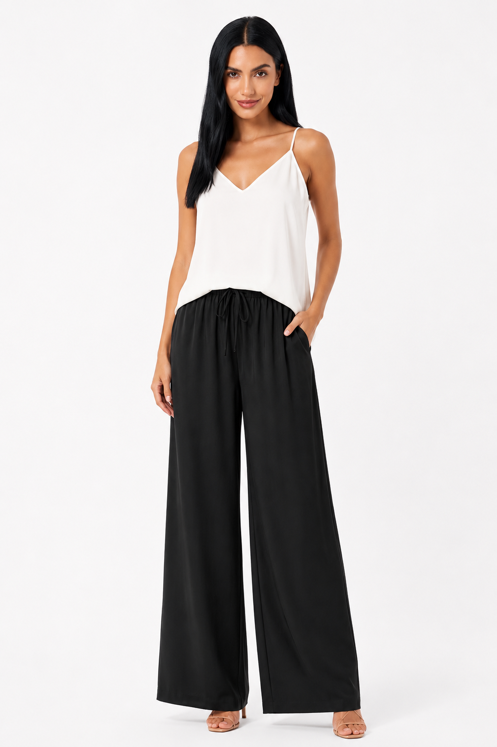 Pantalón Alba de Vera Serrat, con estilo ligero y elegante, ideal para uso diario, en color neutro y tejido suave.
