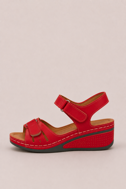 Sandalias ergonómicas de confort Vera Serrat con suela acolchada y diseño ergonómico para mayor comodidad y soporte en los pies.