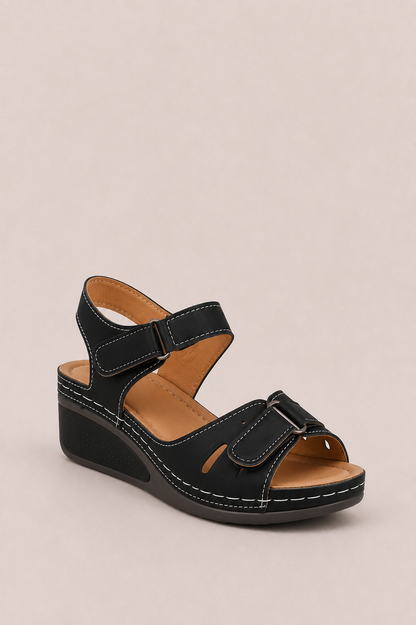 Sandalias ergonómicas de confort Vera Serrat, con plantilla acolchada y diseño ajustable para mayor comodidad.