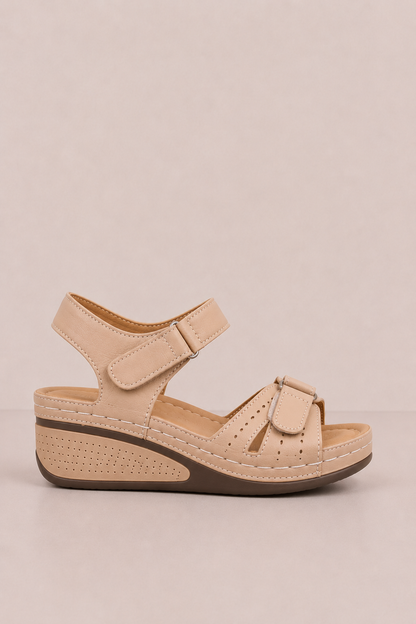 Sandalias ergonómicas de confort Vera Serrat con diseño cómodo y soporte para pies, visibles en la imagen.