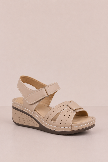 Sandalias ergonómicas de confort Vera Serrat, con suela acolchada y diseño cómodo, ideales para uso diario.