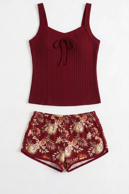 Tankini elegante de corte fluido de Vera Serrat, con diseño suave y cómodo para verano, en tonos neutros.