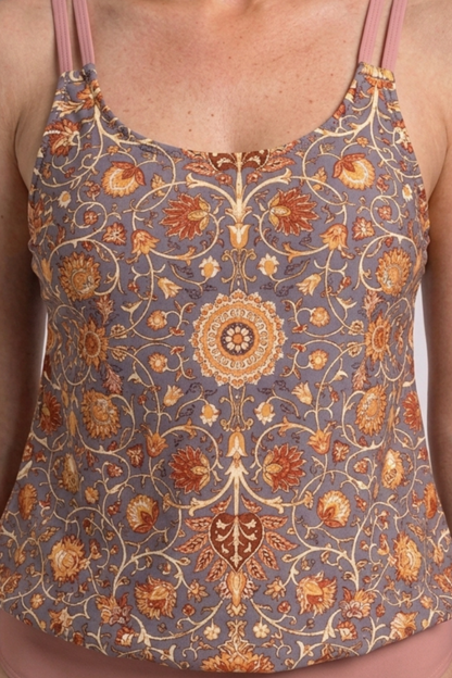 Tankini Elegante de Efecto Moldeador