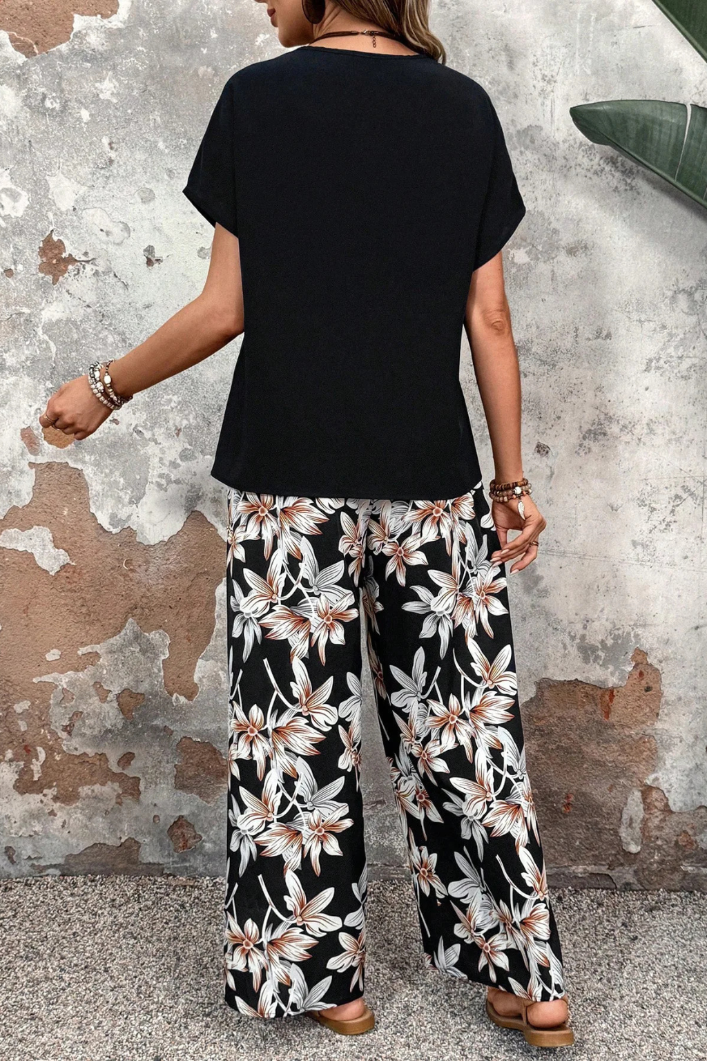 Daniela | Conjunto Floral de Dos Piezas con Pantalón de Pierna Ancha