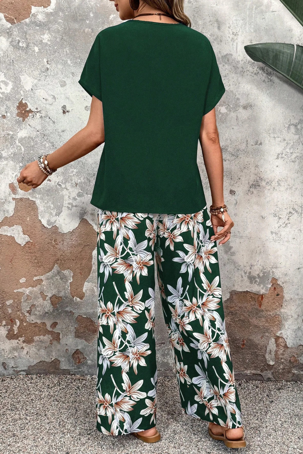Daniela | Conjunto Floral de Dos Piezas con Pantalón de Pierna Ancha
