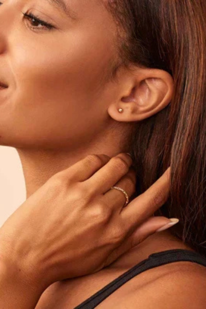 Carmen | Pendientes Redondos Elegantes