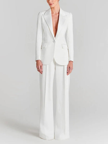 Blazer Blanco con Cuello Plisado