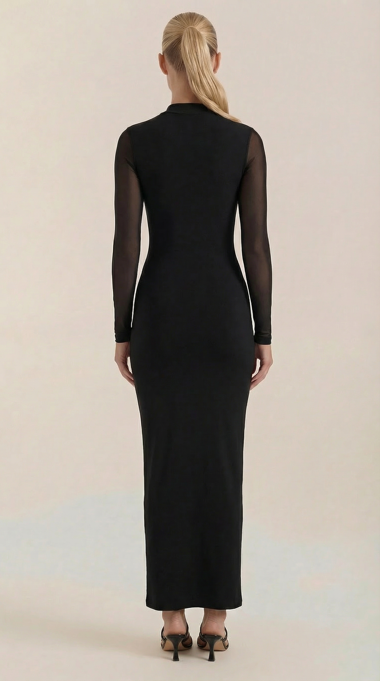 Vestido Maxi con Detalles Fruncidos