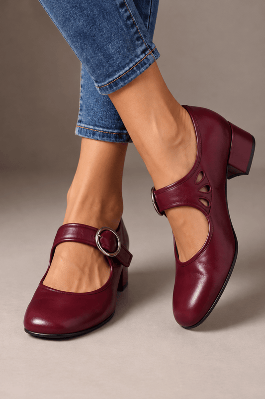 Verónica | Zapatos de Cuero con Tacón Bajo y Hebilla Ajustable - Vera Serrat