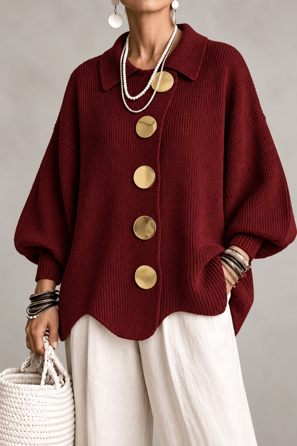 Victoria | Cárdigan oversized con grandes botones dorados - Vera Serrat