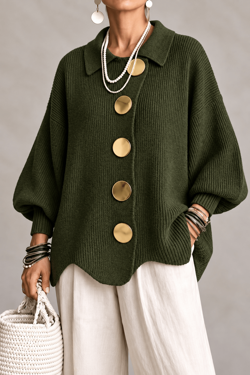 Victoria | Cárdigan oversized con grandes botones dorados - Vera Serrat